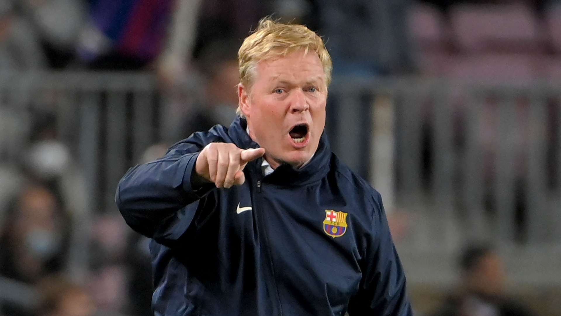 来的足球发 来的足球发