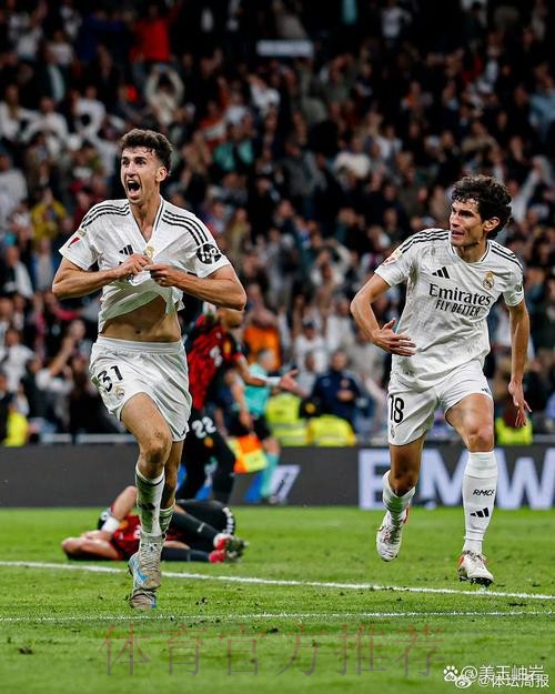 3天后再战皇马!拜仁官方:格雷罗脚踝受伤 缺战皇马